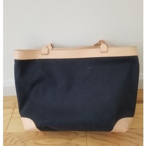 Super organized and spacious everyday tote